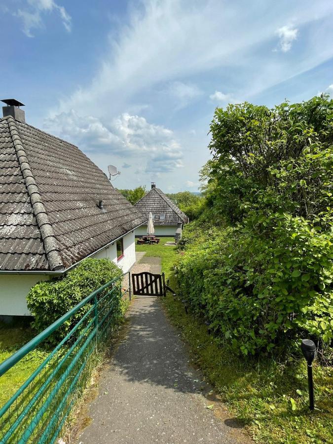 Ferienhaus "Gestiefelter Kater" Am See Im Bergland Kirchheim  Εξωτερικό φωτογραφία