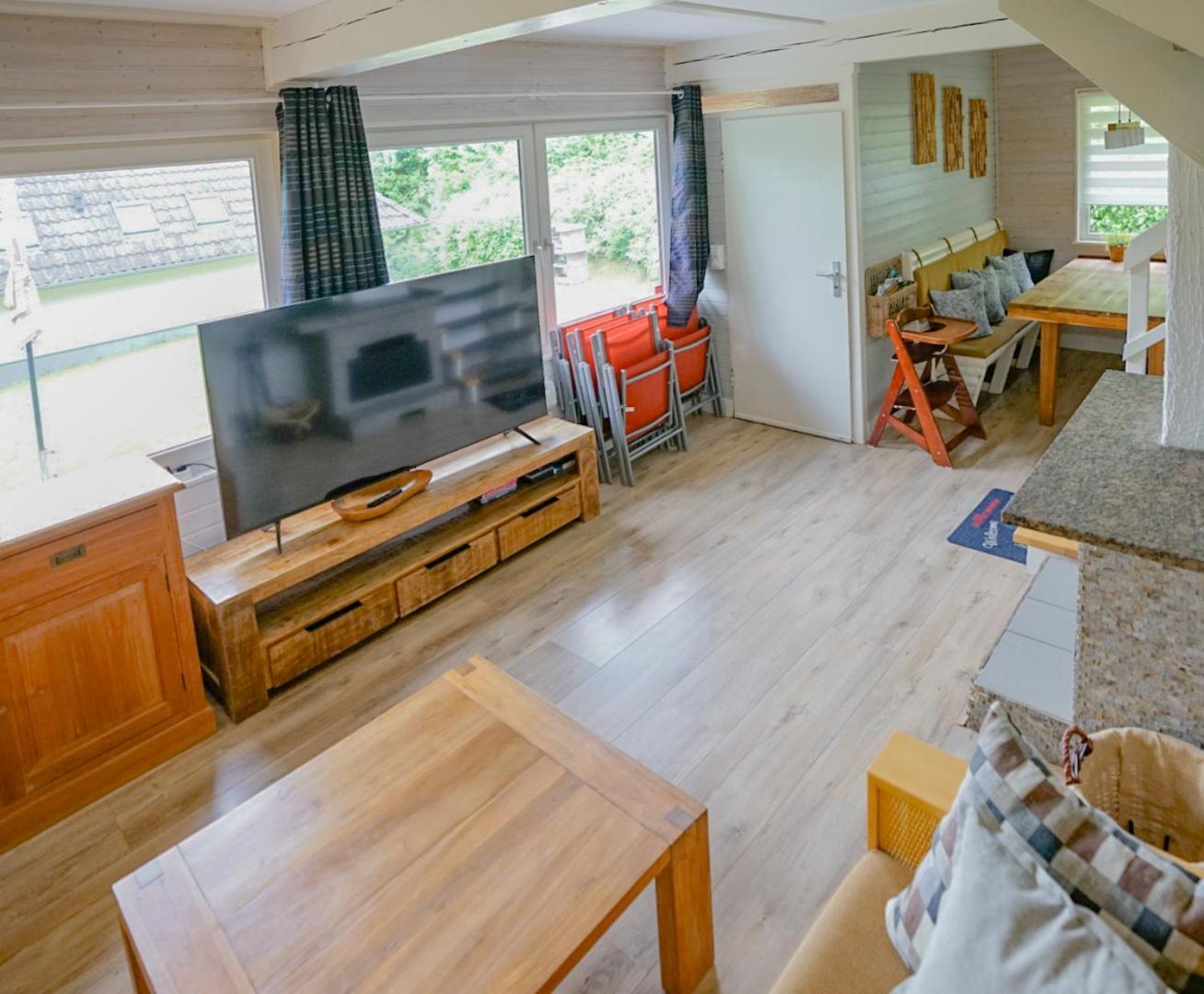 Ferienhaus "Gestiefelter Kater" Am See Im Bergland Kirchheim  Εξωτερικό φωτογραφία