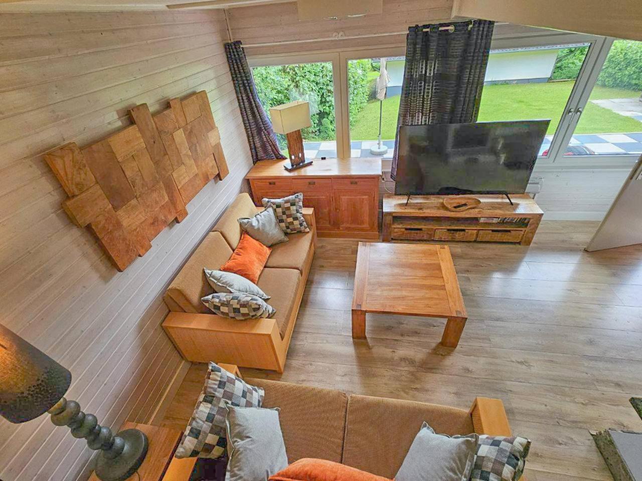 Ferienhaus "Gestiefelter Kater" Am See Im Bergland Kirchheim  Εξωτερικό φωτογραφία