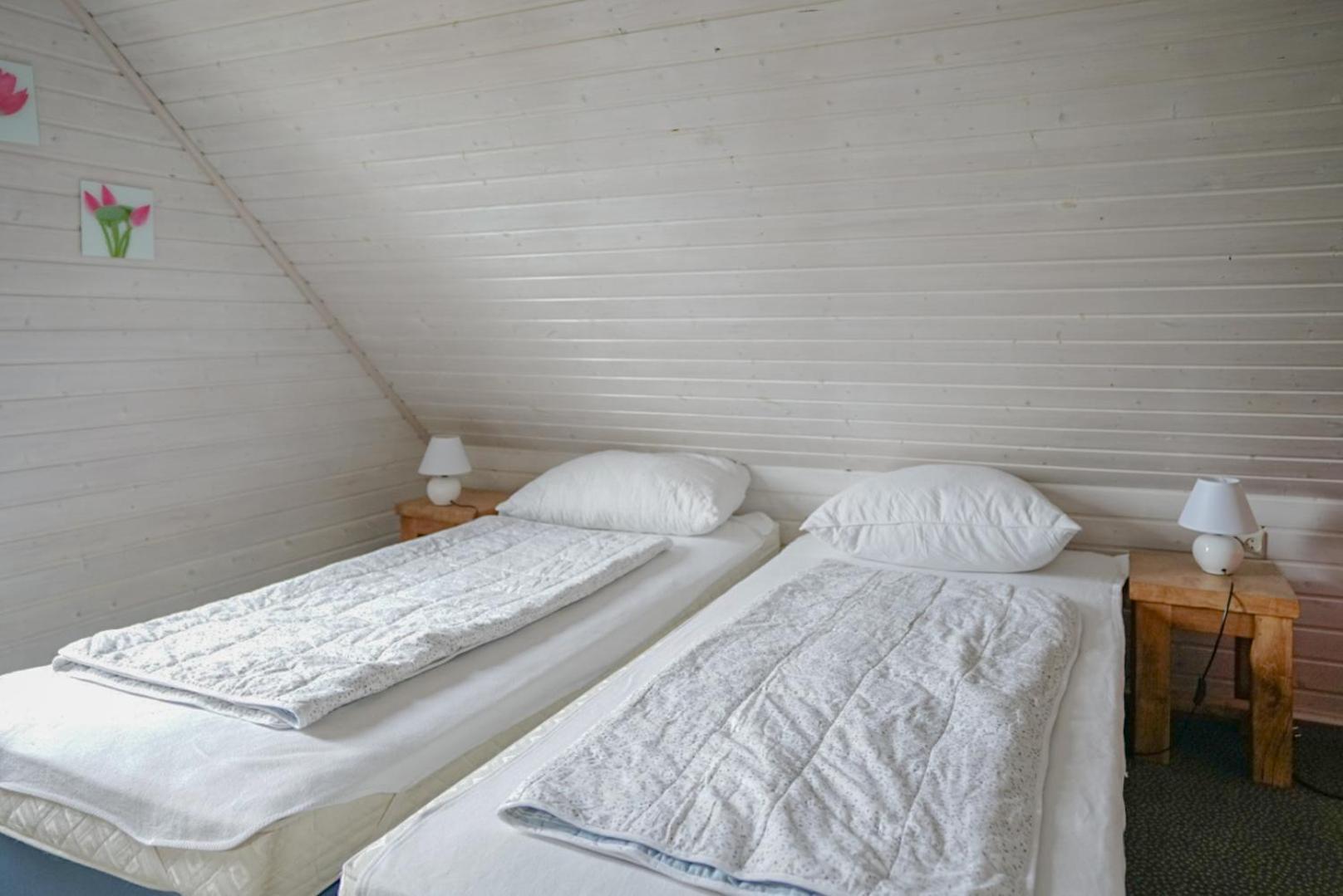 Ferienhaus "Gestiefelter Kater" Am See Im Bergland Kirchheim  Εξωτερικό φωτογραφία