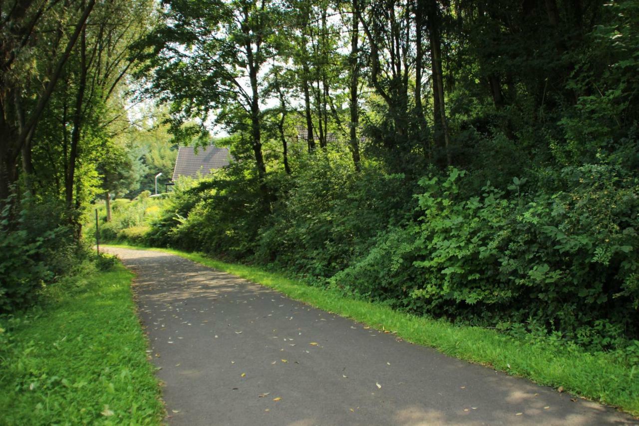 Ferienhaus "Gestiefelter Kater" Am See Im Bergland Kirchheim  Εξωτερικό φωτογραφία