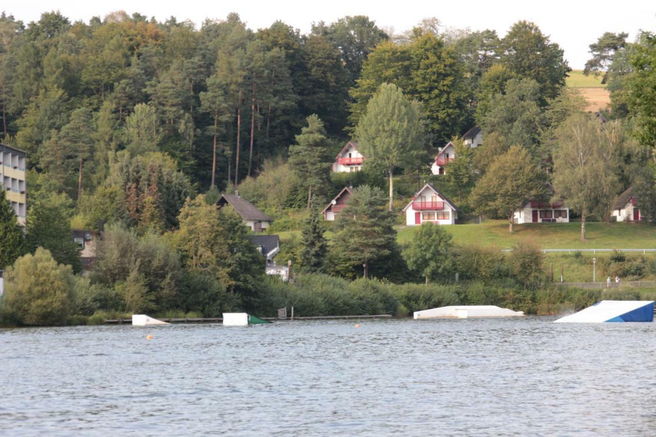Ferienhaus "Gestiefelter Kater" Am See Im Bergland Kirchheim  Εξωτερικό φωτογραφία